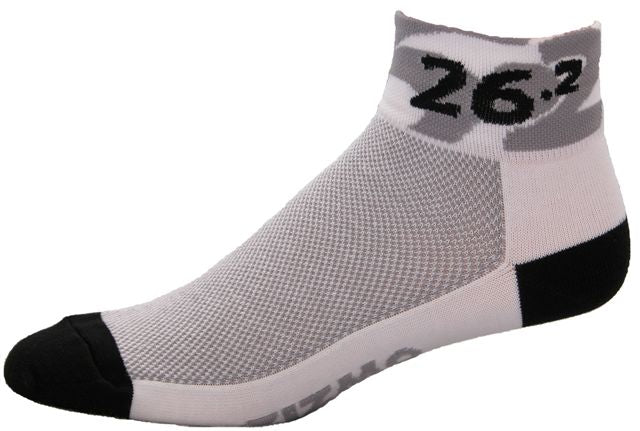 Gizmo Socks - 26.2 - White - Closeout - Small Only