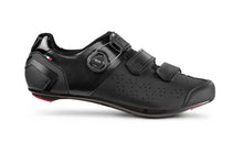 Load image into Gallery viewer, CRONO CR3 Road Cycling Shoes - Black 02
