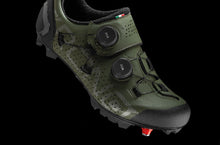 Load image into Gallery viewer, CRONO CX1 MTB Cycling Shoes - Green
